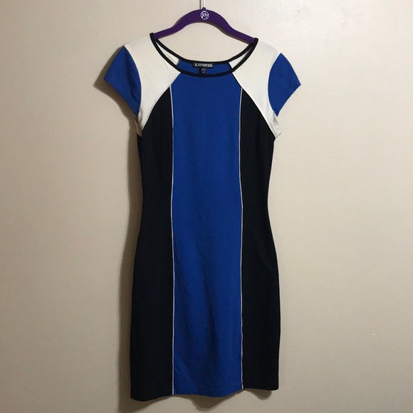 Express dress - Picture 1 of 6
